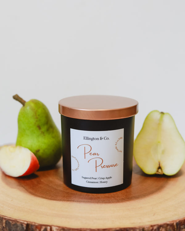 Pear and apple.  Fruit scented candle.  Autumn candle.  Pear scented candle.